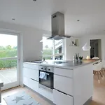 別荘 Awesome Home In Ega With Wifi Egå